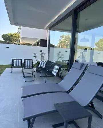 Villa Sarah Barrosa Playa *